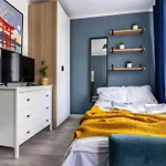 Close-Central Warsaw Apartment - Great Location - Stylish Studio Apartment - Ogrodowa#3
